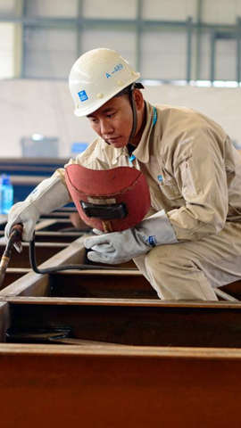 邱明辉：从学徒到钢结构“焊将”